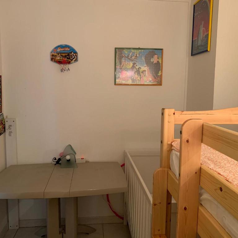 Mandana - Three-Bedroom Apartment - 97