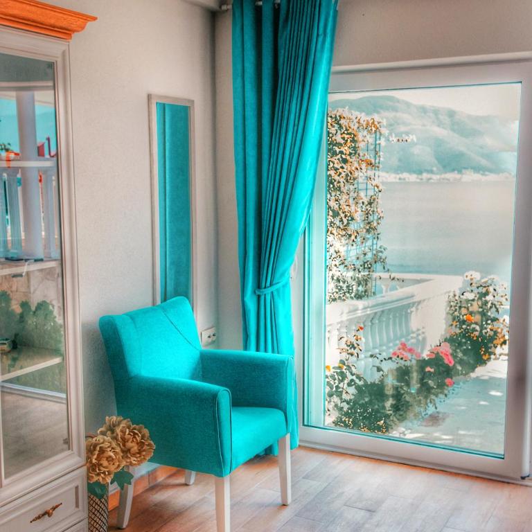 Boka Apartments - Apartment with Sea View - 2