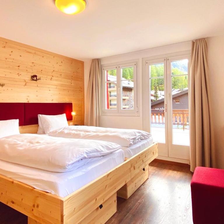 Hotel Capricorn - Doppelzimmer mit Blick auf das Matterhorn - 3