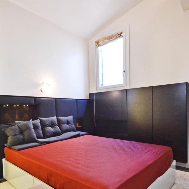 Ai Bareteri Luxury Canal View - Appartamento con Balcone - 17