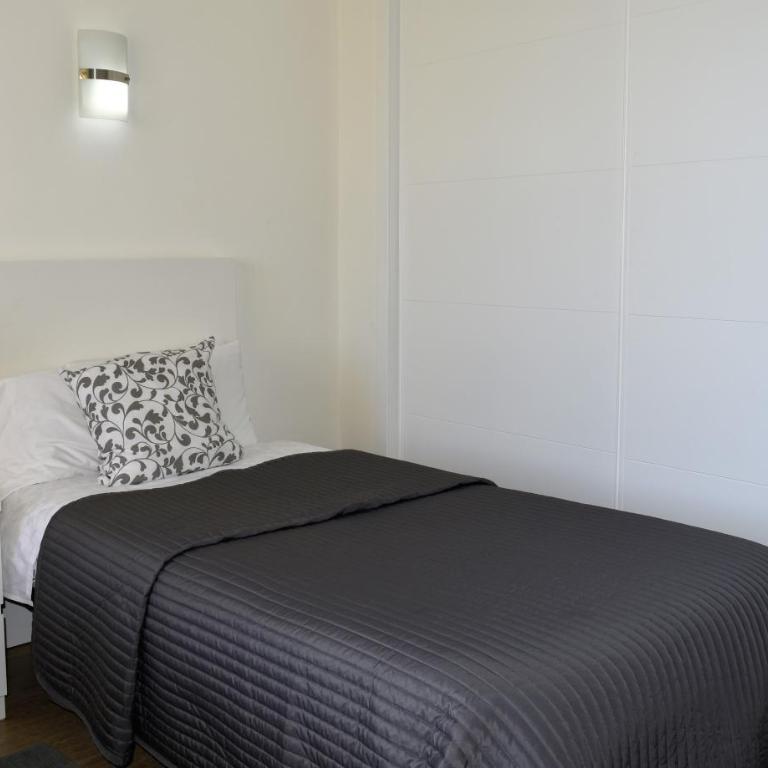 Club Playa Flores 306 - Apartment with Pool View - 22