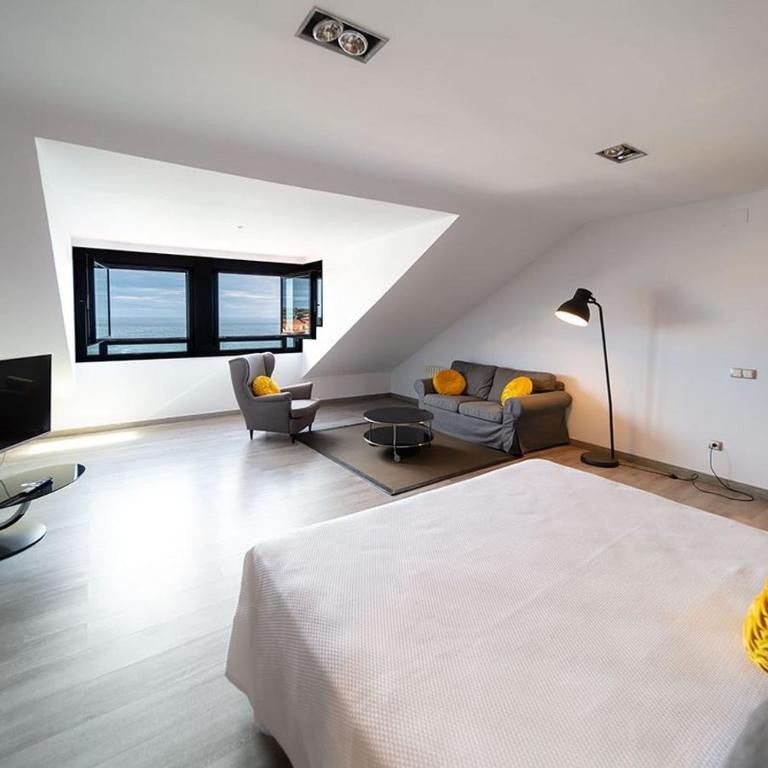 Miraolas - Superior Suite with Sea View - 1
