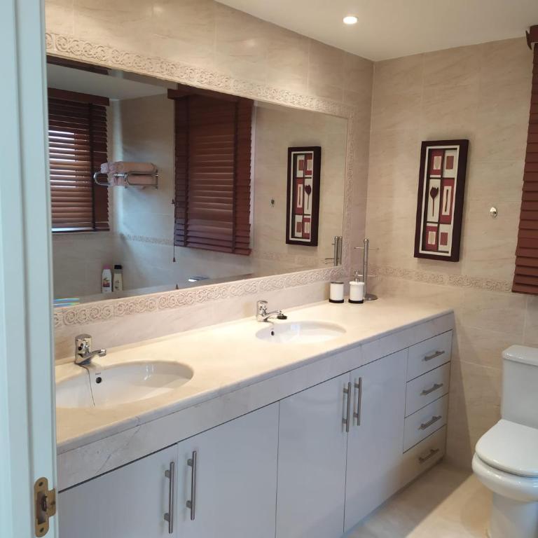 VILLA RIVIERA CON PISCINA PRIVADA JUNTO AL CAMPO DE GOLF - Villa con piscina privada - 43