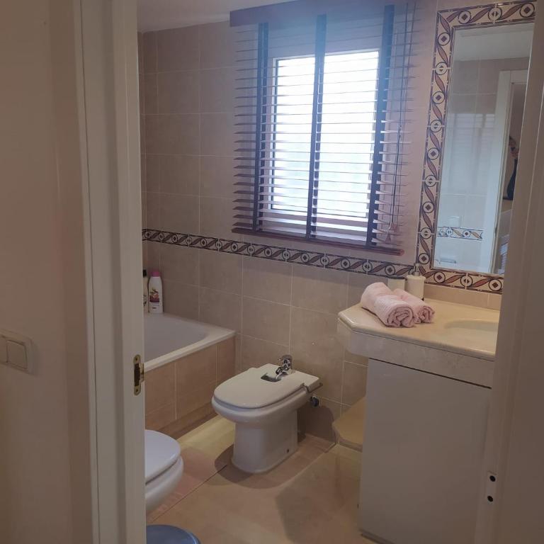 VILLA RIVIERA CON PISCINA PRIVADA JUNTO AL CAMPO DE GOLF - Villa con piscina privada - 55