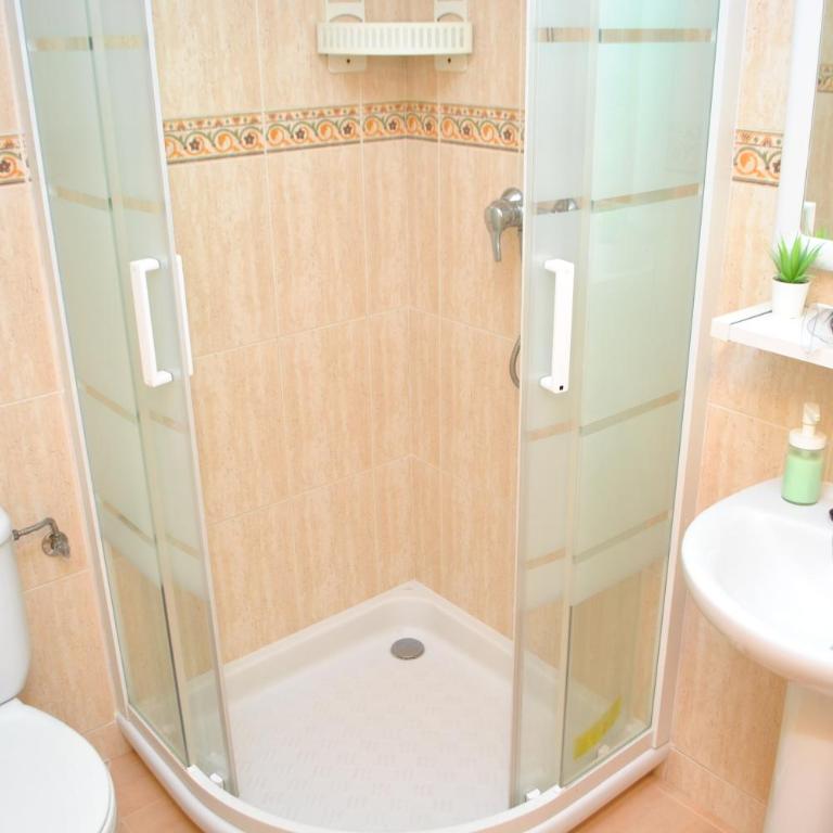 Apartment 30 meters from the beach - Apartamento con terraza - 24