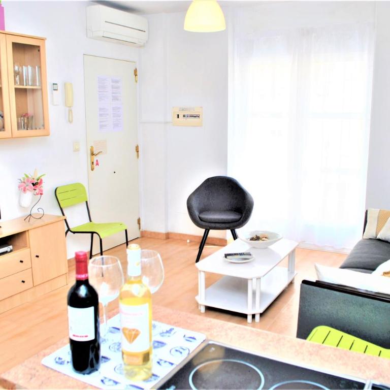 Apartment 30 meters from the beach - Apartamento con terraza - 10