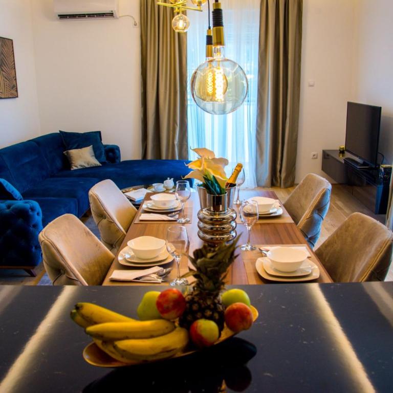 Prestige - Three-Bedroom Apartment - 4