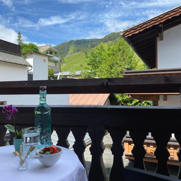 Appartements Cafe Schneider - Apartment mit 3 Schlafzimmern und Dusche - 1