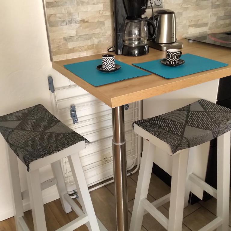 Magnifique studio coeur Vieil Antibes - Apartment mit 1 Schlafzimmer - 7
