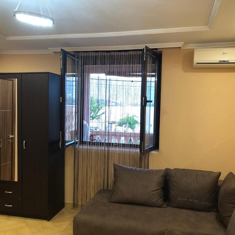 Apartments Klakor - Two-Bedroom Apartment with Balcony and Sea View - 13