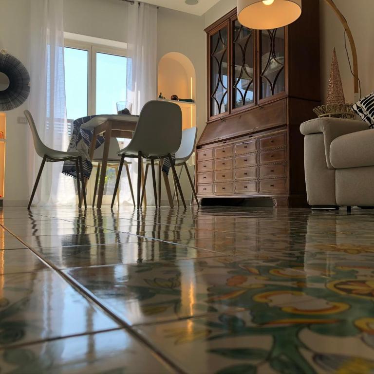 Casa Mami - Luxury Apartment and Pool - Sorrento - One-Bedroom Apartment - 3