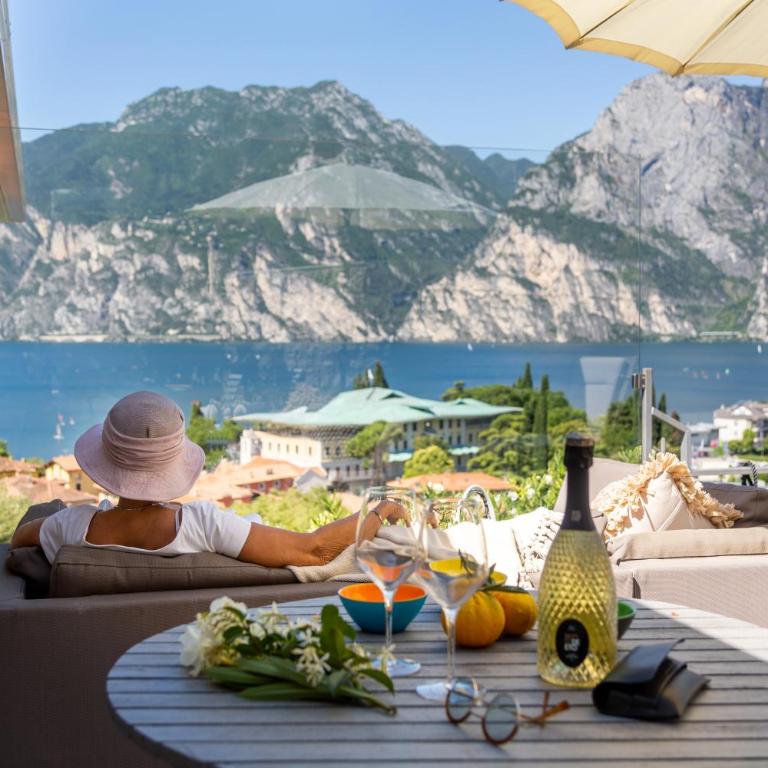 Villa Fiore - Apartamento de 2 dormitorios con vistas al lago - 5