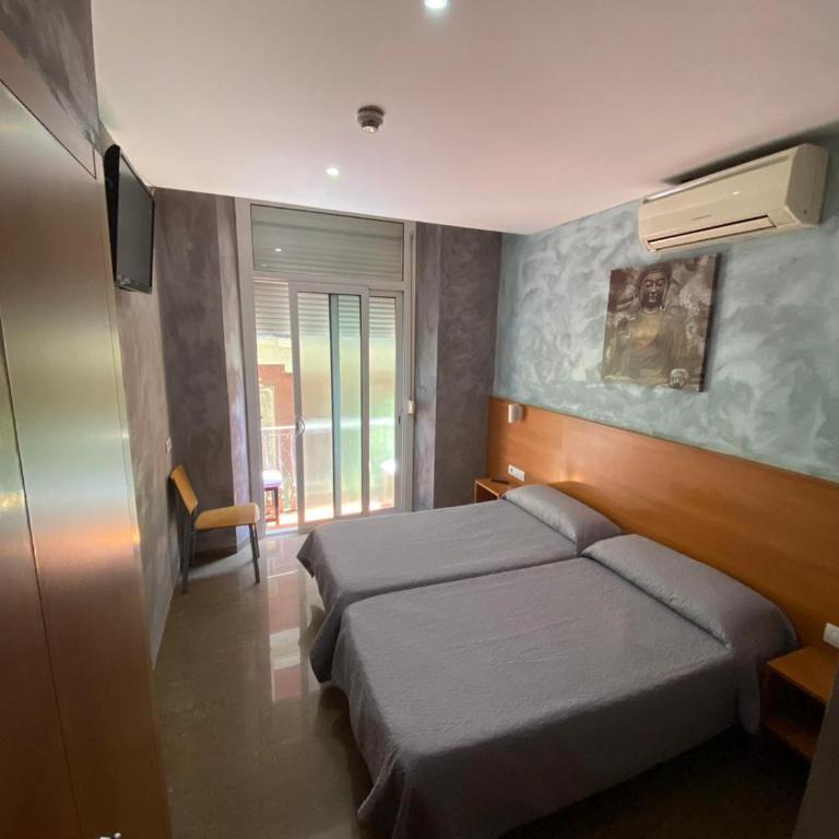 Hostal Drassanes - Habitación Doble - 2 camas - 8