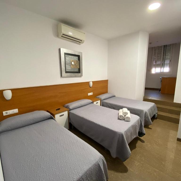 Hostal Drassanes - Habitación Triple - 1