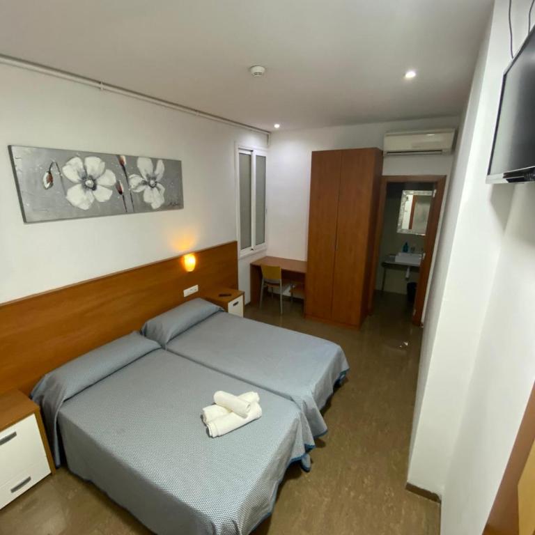 Hostal Drassanes - Habitación Doble - 2 camas - 6