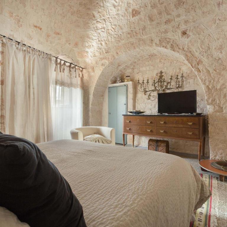 Trulli Del Monsignore by BarbarHouse - Villa - 53