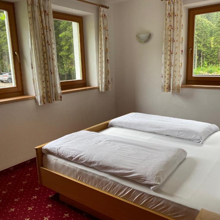 Jausenstation Saege - One-Bedroom Apartment with Balcony - 12