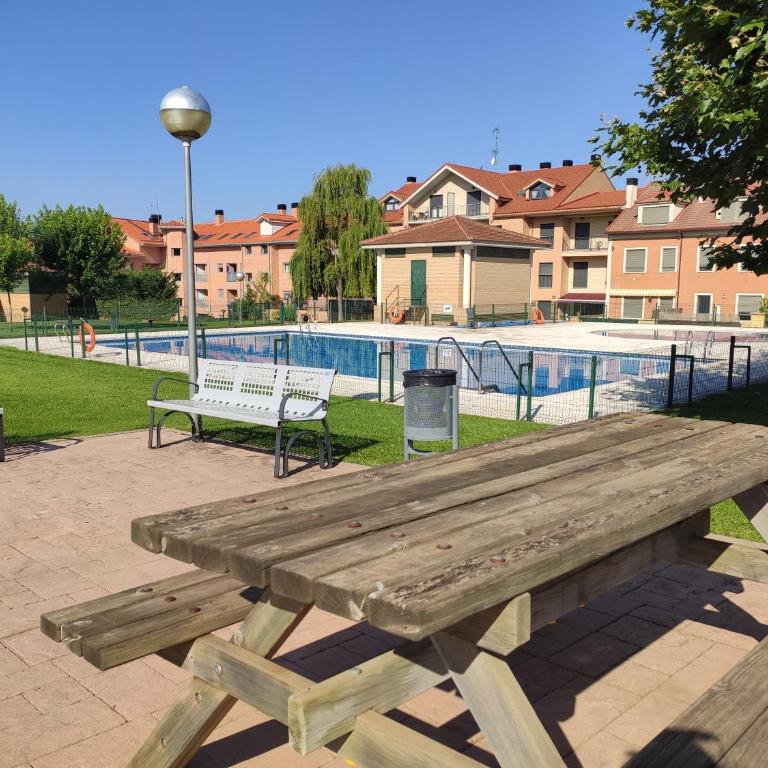 Apartamento Los Maños de Oroel - Apartamento de 2 dormitorios - 13
