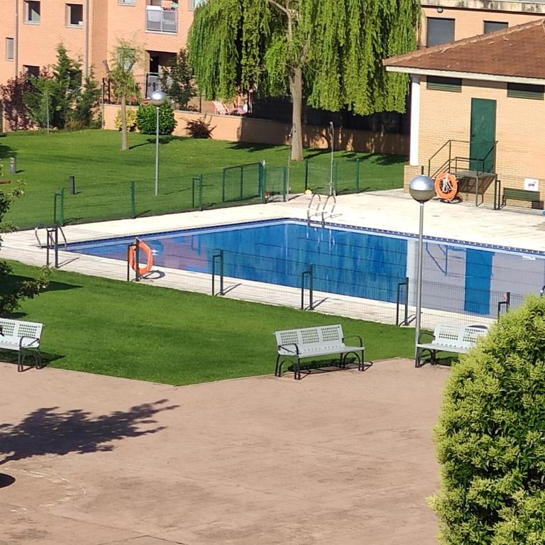 Apartamento Los Maños de Oroel - Apartamento de 2 dormitorios - 1