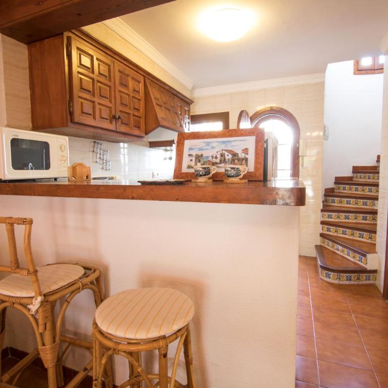 Apartamento Sol de Denia, dúplex con piscina y terraza cerca de la playa de la Marineta Casiana by Family Homes Rentals - Apartamento de 2 dormitorios - 13