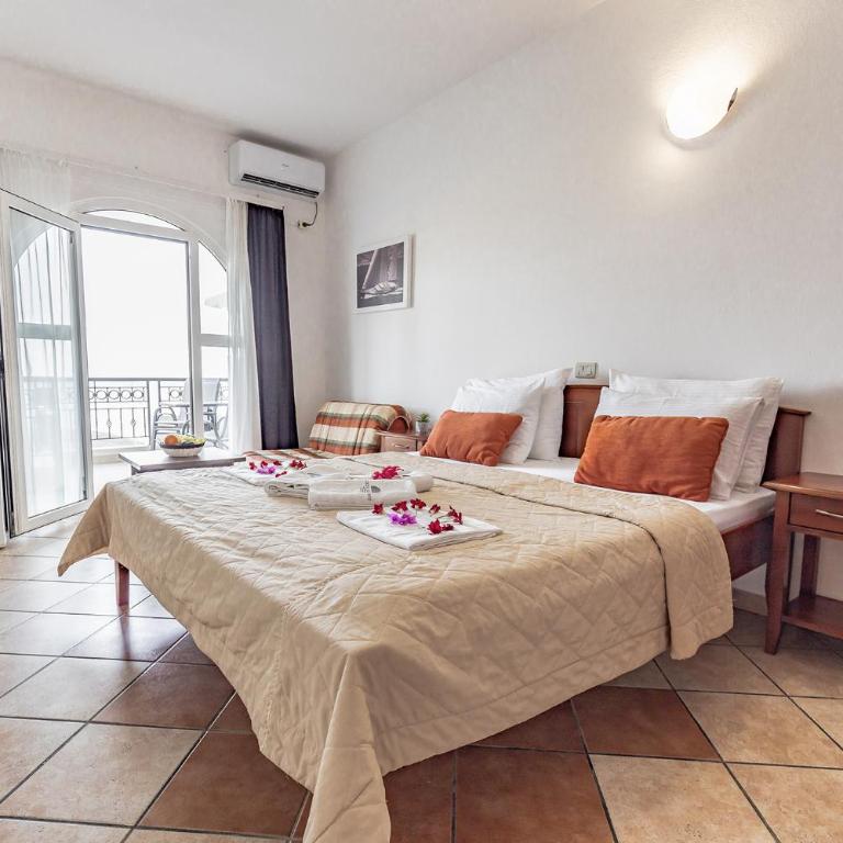 Adriatic Apartment - Dvokrevetna Soba sa Bračnim Krevetom i Pogledom na More - 6
