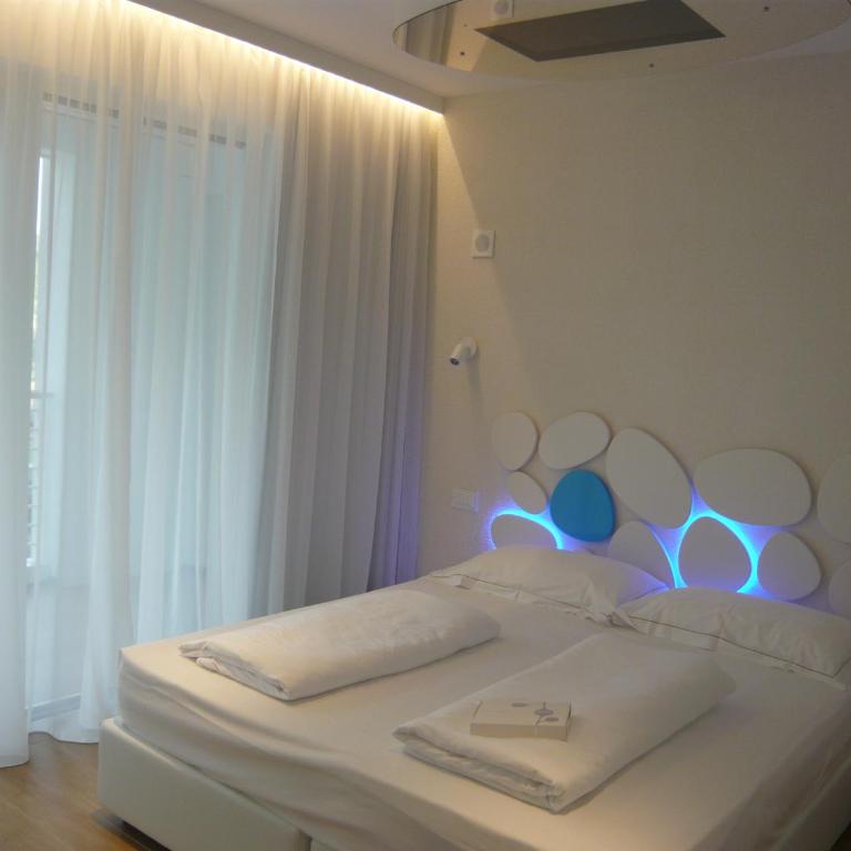 Marina Verde Resort Official - Appartamento Deluxe con 2 Camere da Letto e Balcone - 2