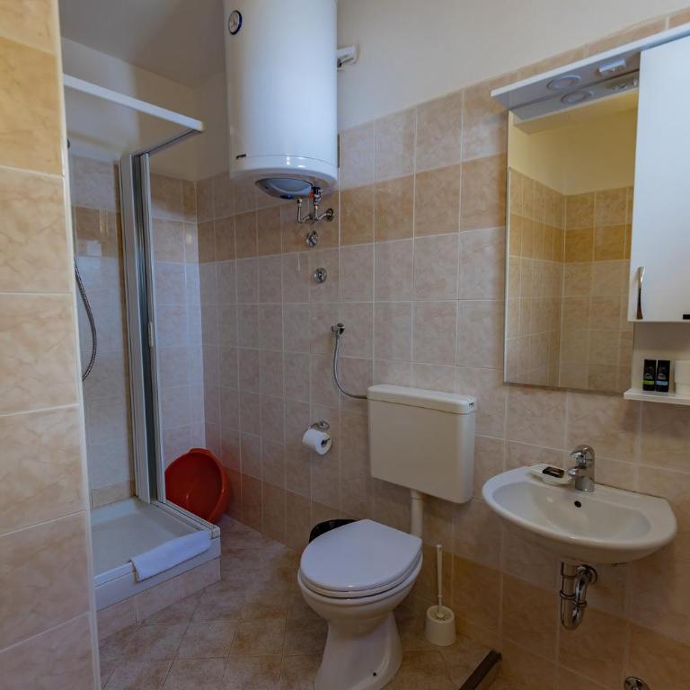 Adriatic Apartment - Apartman sa 2 Spavaće Sobe (5 Odraslih Osoba) - 11