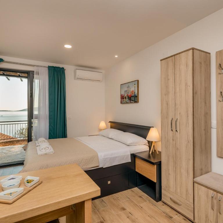 SkyView apartments - Deluxe Double Studio with Sea View (2 adults) - 8