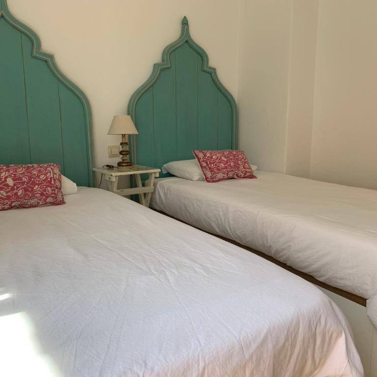 CASA 4 HABITACIONES CON JARDIN 10 Pax - Casa - 34