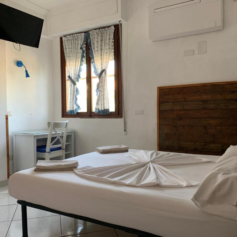 B&B Gli Archi - Camera Tripla con Bagno Privato - 3