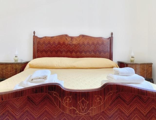 Old Catania Terrace - Two-Bedroom Apartment - 12