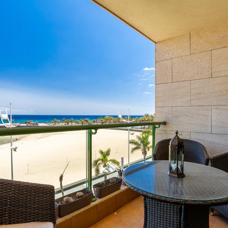 Arrecife Sands- Seafront Apartment - Sea Views - Private Underground Parking - Apartamento de 3 dormitorios con vistas al mar - 29