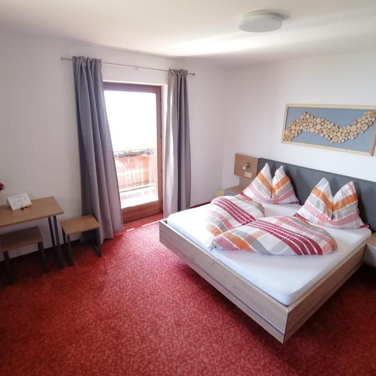 Zehrehof - Standard Doppelzimmer mit Balkon - 2