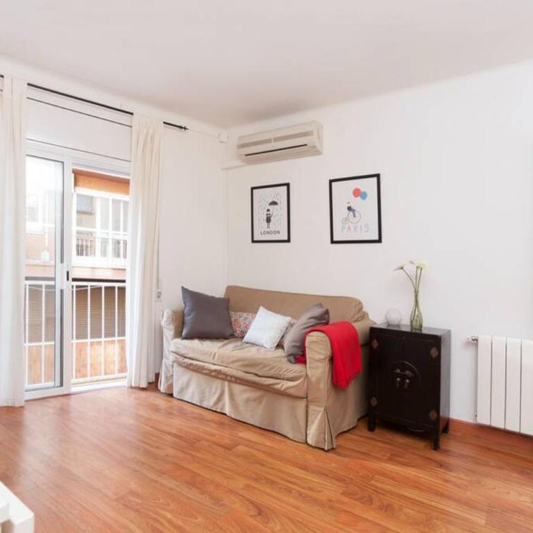 Apartamento Parc Güell - Three-Bedroom Apartment - 9