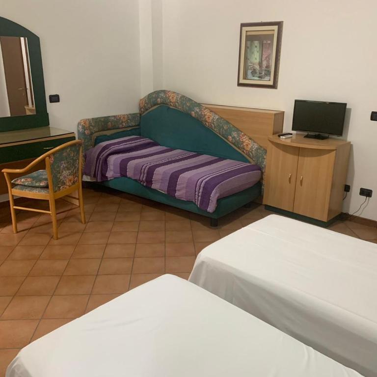 AFFITTACAMERE MAMELI - Deluxe Room (2 Adults + 1 Child) - 1