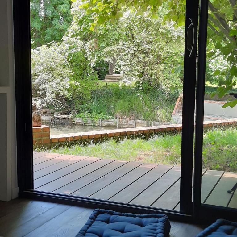 La Cabane de Troyes - Chambre d'hôtes - Chambre Lit King-Size - Vue sur Jardin - 8