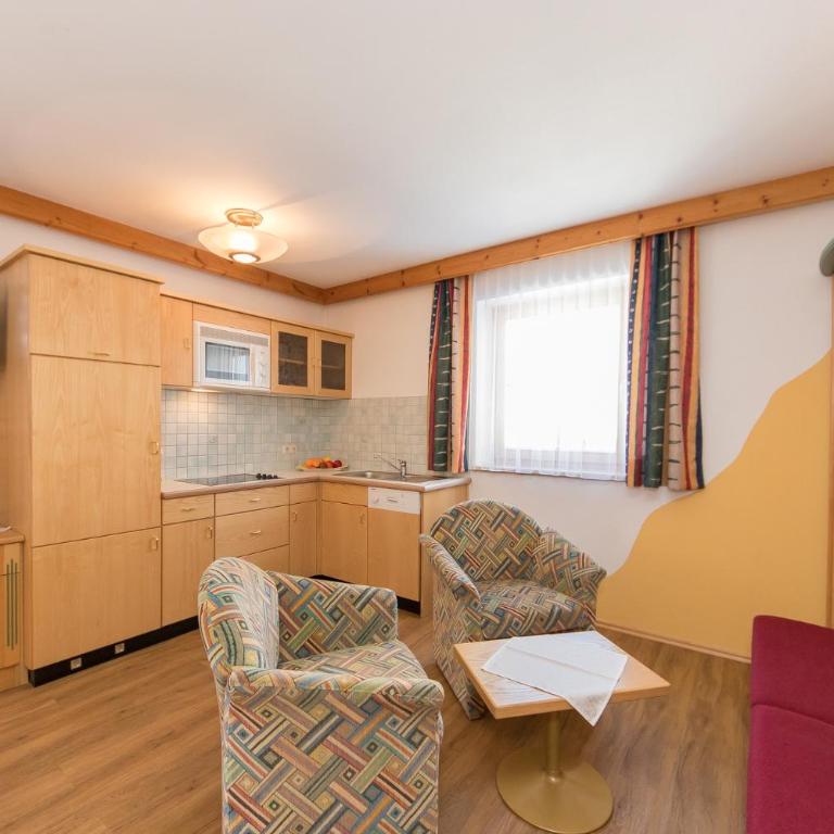 Appartement-Gästehaus Marie Anderl - Apartment mit 2 Schlafzimmern - 4