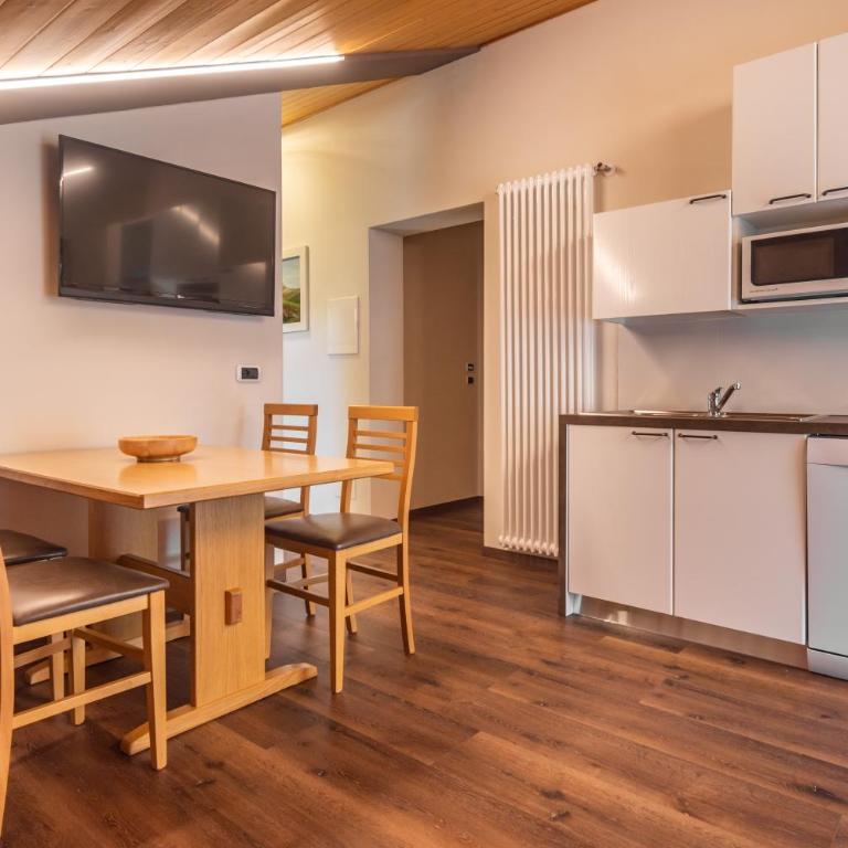 FORESTO holiday apartments - Piscina, SpA e Relax - NO PETS - Appartement 1 Chambre - Vue sur Montagne - 13
