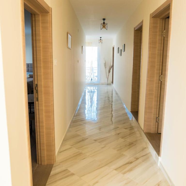 Studio apartment Vukcevic 2 - One-Bedroom Apartment - 3
