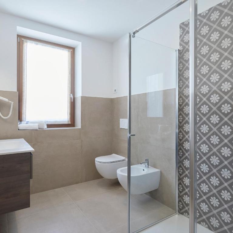 Agriturismo De Bas - Camera Tripla Comfort con Doccia - 3
