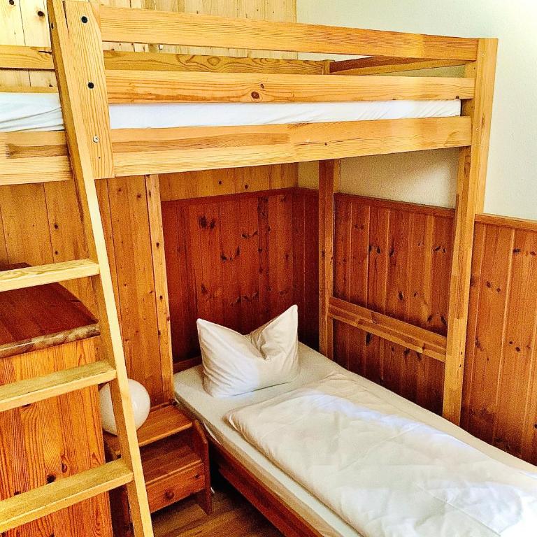 Gästehaus Hohe Tannen - Familienzimmer (3 Erwachsene) - 4