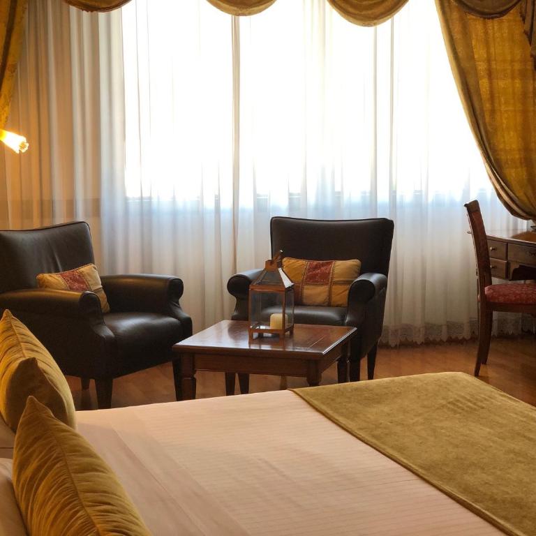 Hotel Leopardi - Junior Suite con Vasca Idromassaggio - 1