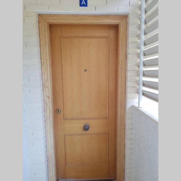 Ideal 2 - Two-Bedroom Apartment - 8