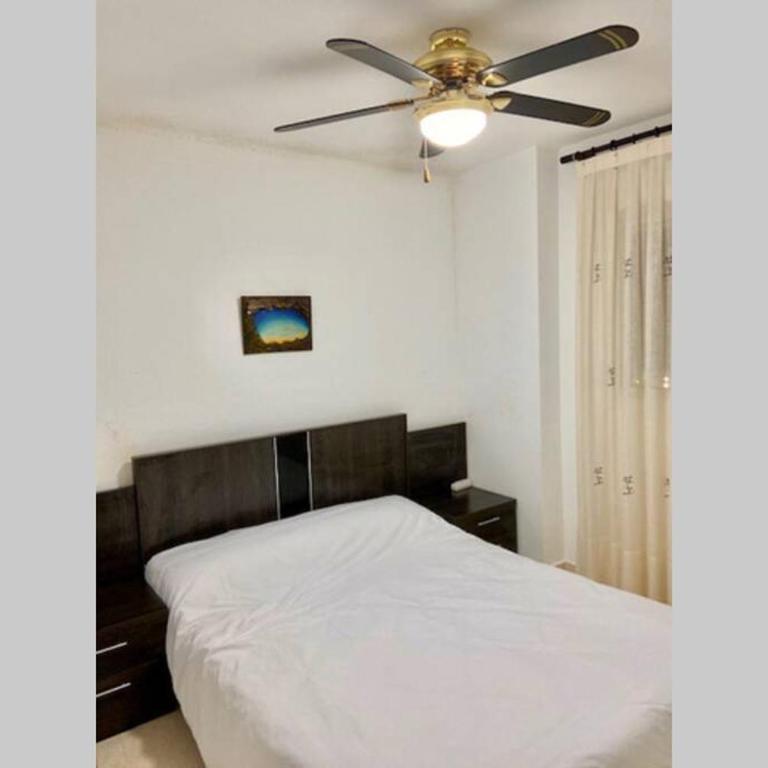 Ideal 2 - Two-Bedroom Apartment - 9