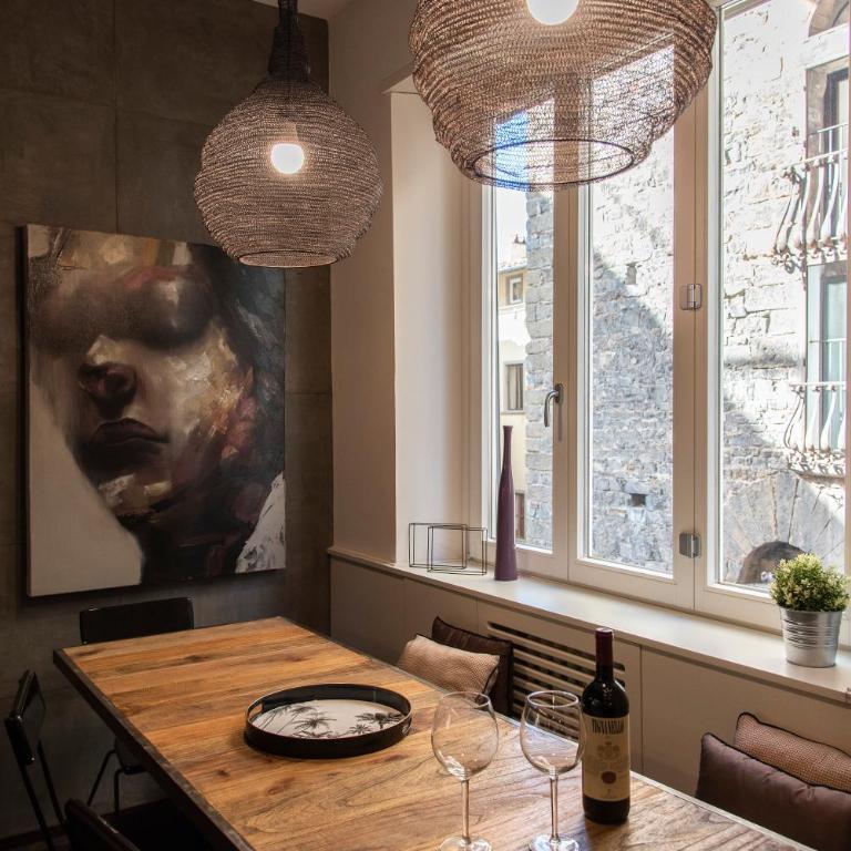 PONTE VECCHIO LUXURY AND STYLISH APARTMENT - Appartamento con 2 Camere da Letto - 2