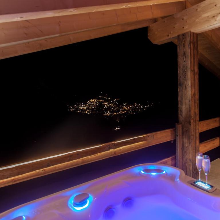 Mountain Chalet 4 You only for 2, private wellness, for a romantic honeymoon - Superior Chalet - 5