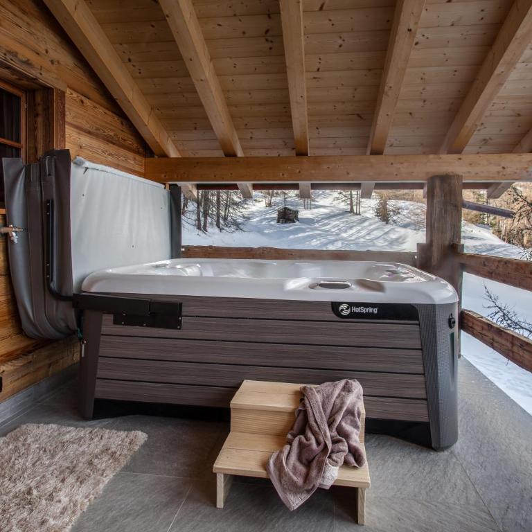 Mountain Chalet 4 You only for 2, private wellness, for a romantic honeymoon - Superior Chalet - 16