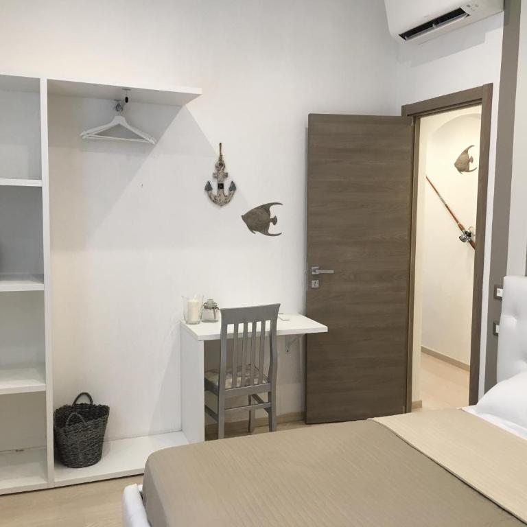 Maestrale Charme Rooms - Camera Matrimoniale Economy - 6