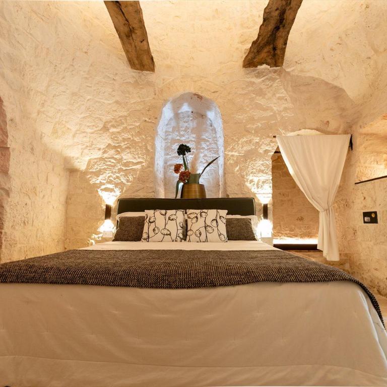 DIMORA RITUNNO - Trullo Deluxe con Vasca Idromassaggio - 14