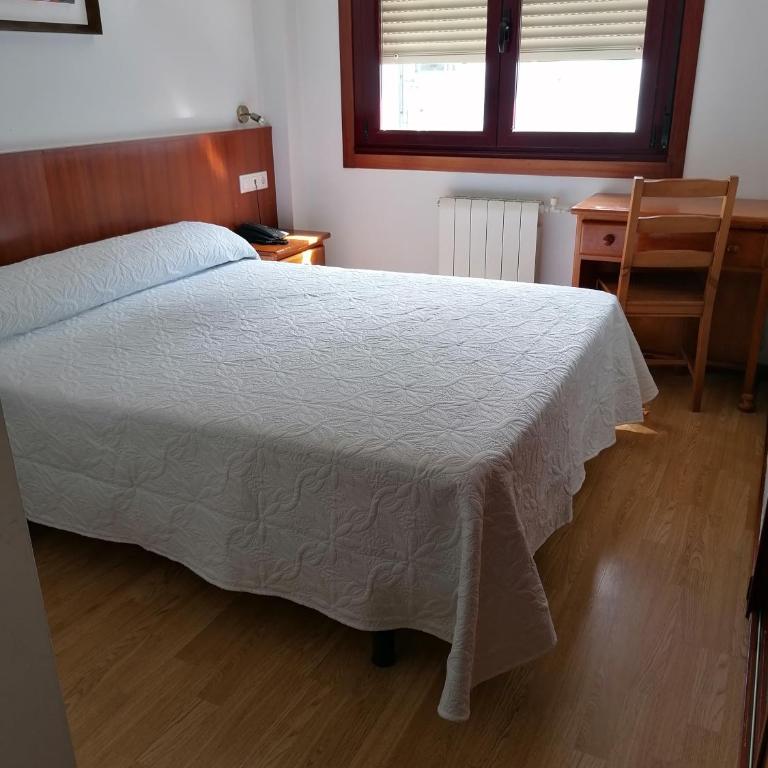 Hostal Adelia - Habitación Doble - 1 o 2 camas - 11